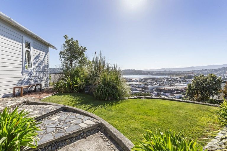 Photo of property in 38 Lerwick Terrace, Melrose, Wellington, 6022