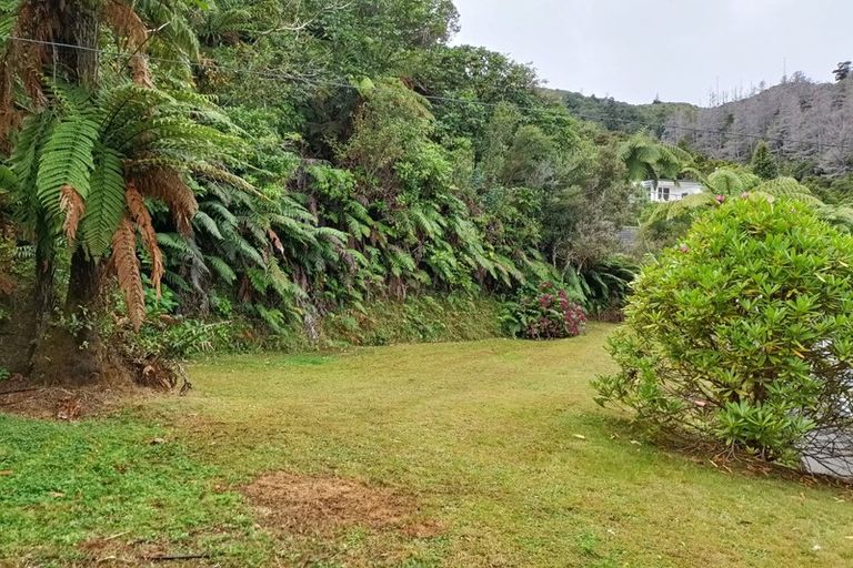 Photo of property in 139 Kamahi Street, Stokes Valley, Lower Hutt, 5019