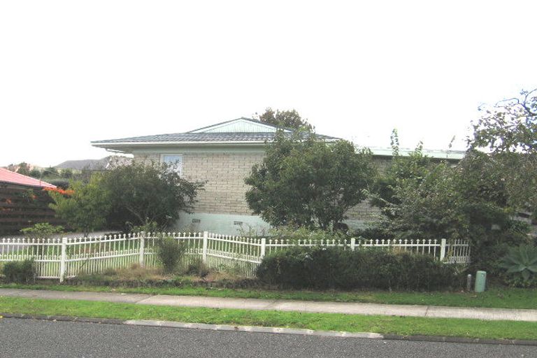 Photo of property in 40 Galsworthy Place, Bucklands Beach, Auckland, 2014