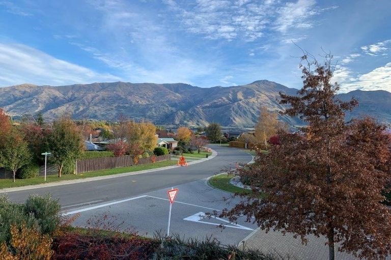 Photo of property in 108 Hunter Crescent, Wanaka, 9305