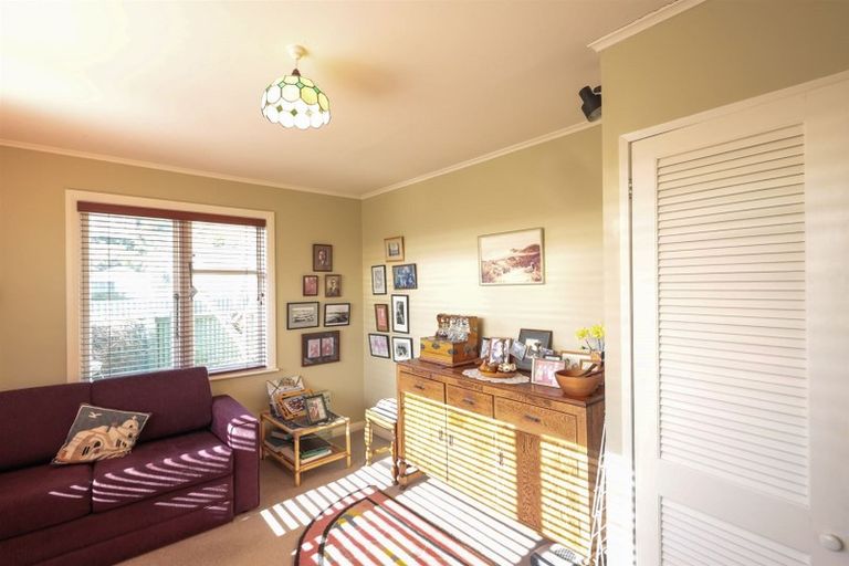 Photo of property in 24 Argentine Avenue, Miramar, Wellington, 6022