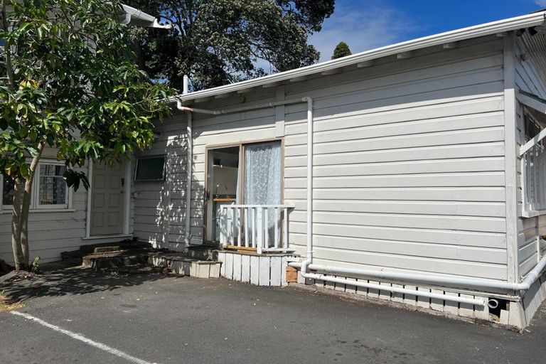 Photo of property in 120 Gray Avenue, Papatoetoe, Auckland, 2024