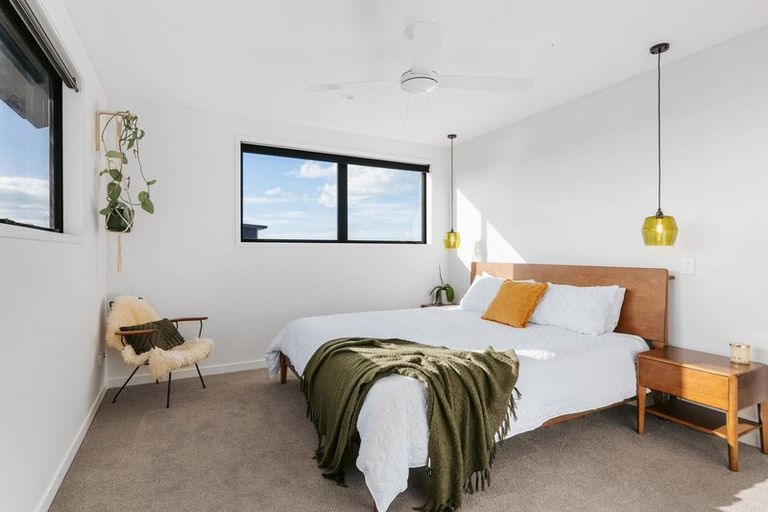 Photo of property in 8 Kuakua Close, Papamoa Beach, Papamoa, 3118