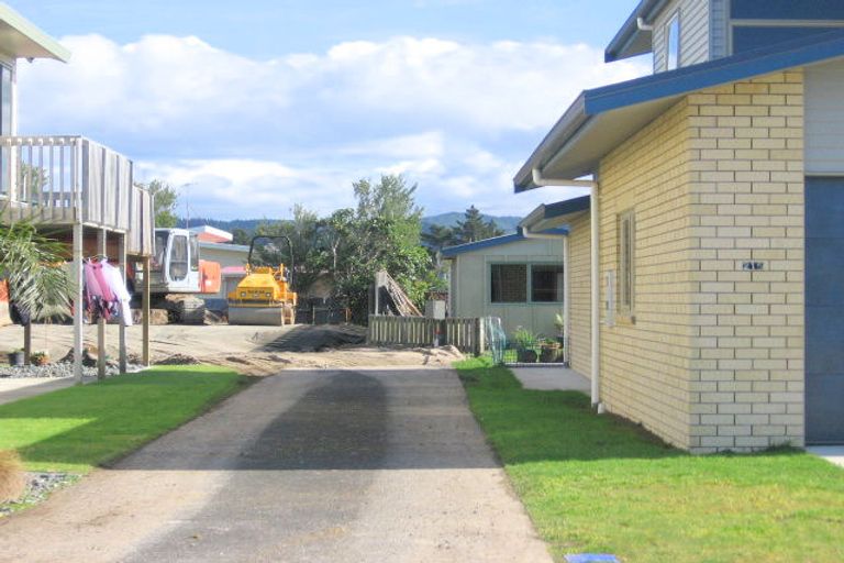 Photo of property in 213b The Square, Whangamata, 3620