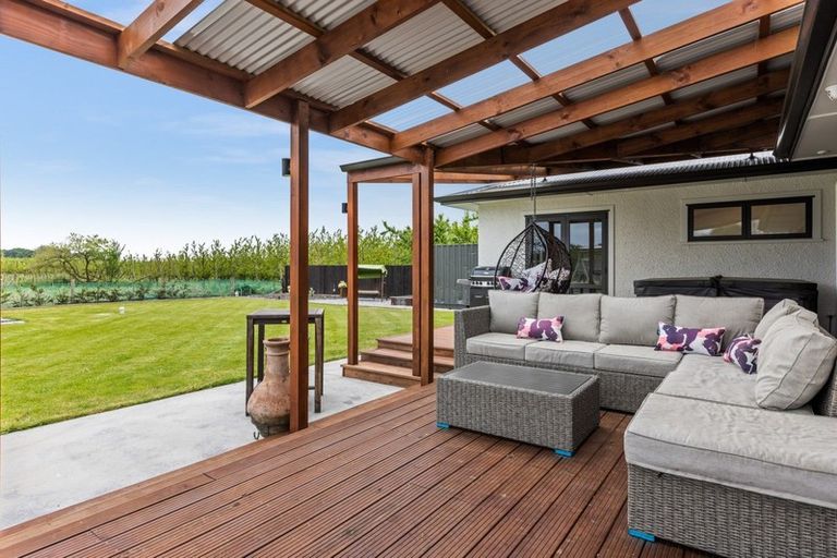 Photo of property in 64 Thompson Road, Twyford, Hastings, 4175