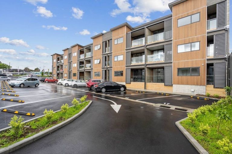 Photo of property in 206/40 East Street, Papakura, 2110