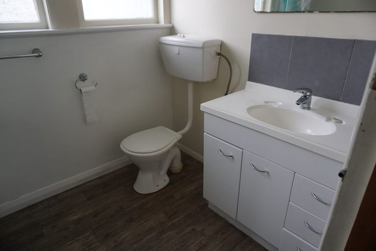 Photo of property in 52 Lipscombe Crescent, Havelock North, 4130