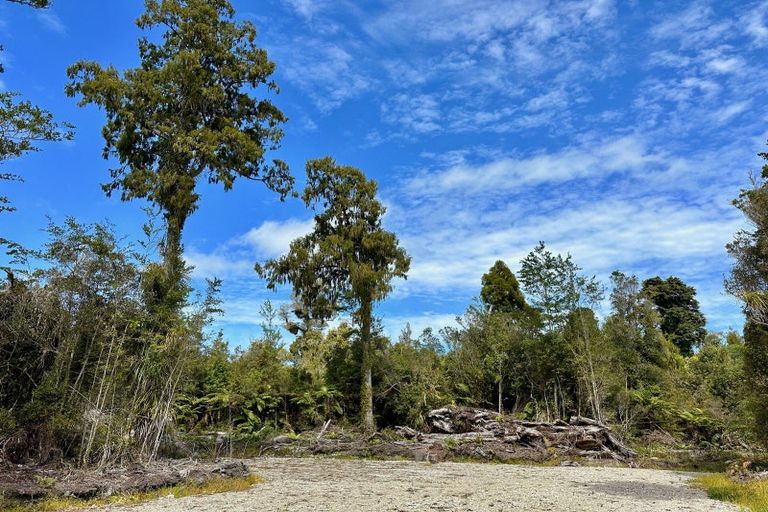 Photo of property in 76a Eco Place, Little Wanganui, Karamea, 7893