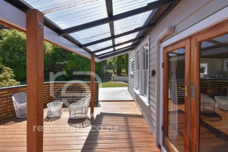 Photo of property in 50 Beaconsfield Road, Portobello, Dunedin, 9014