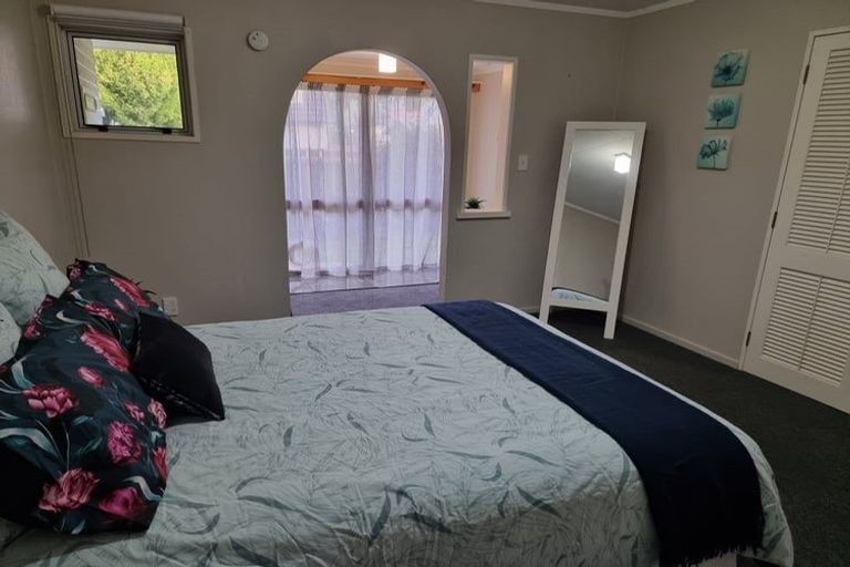 Photo of property in 2/16a Ranfurly Street, Trentham, Upper Hutt, 5018