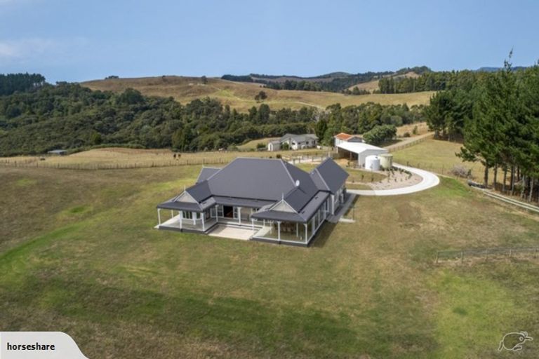 Photo of property in 361c Muriwai Valley Road, Muriwai, 0881