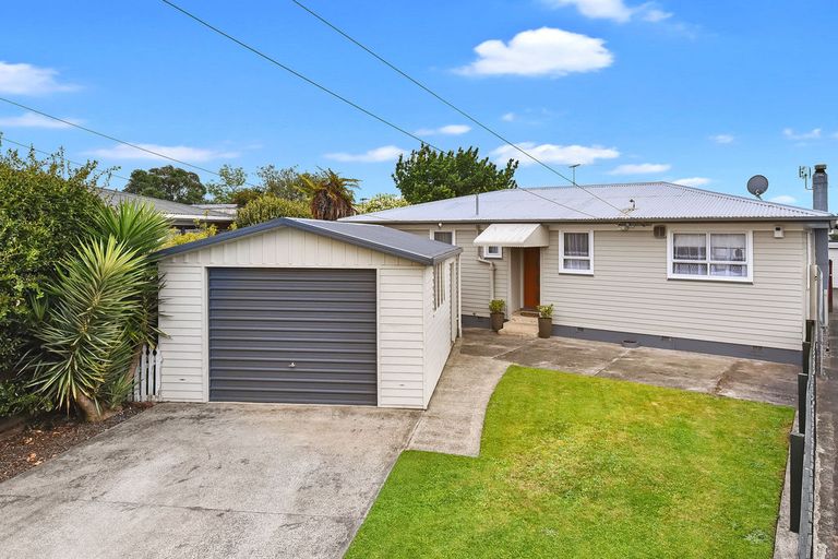 Photo of property in 7 Resolute Way, Papakura, 2110