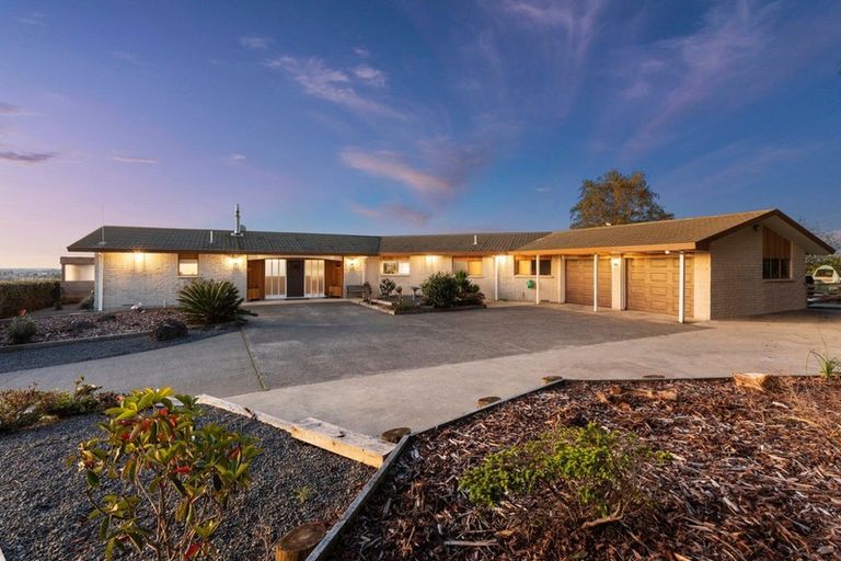 Photo of property in 12 Tobacco Hill, Welcome Bay, Tauranga, 3175