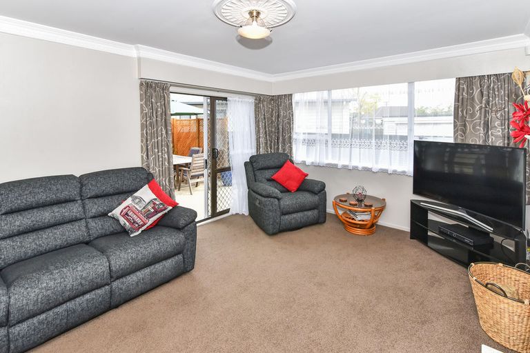 Photo of property in 7 Resolute Way, Papakura, 2110