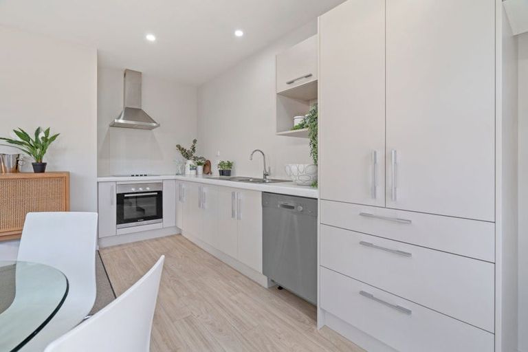 Photo of property in 11g Clarence Street South, Addington, Christchurch, 8024