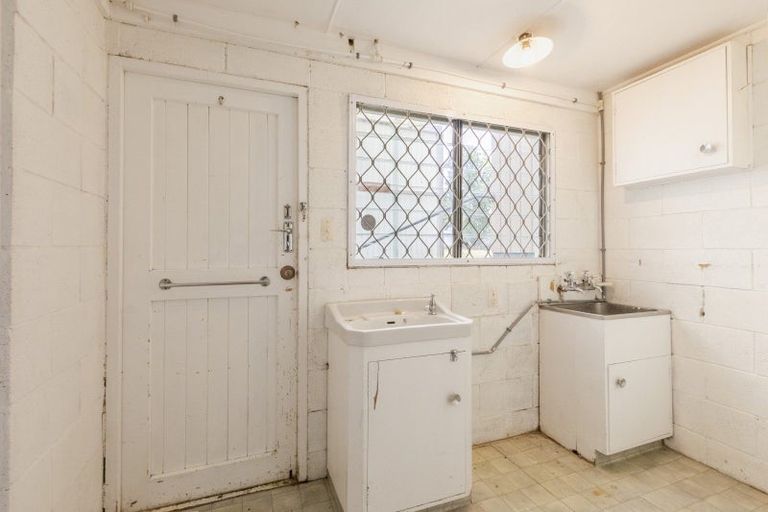 Photo of property in 64 Mount Herbert Road, Waipukurau, 4200