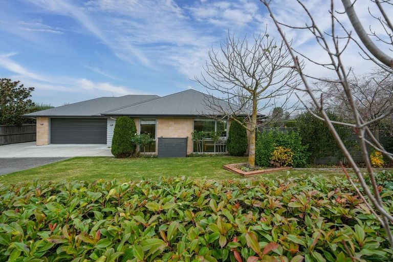 Photo of property in 35 Jacks Drive, West Melton, 7618