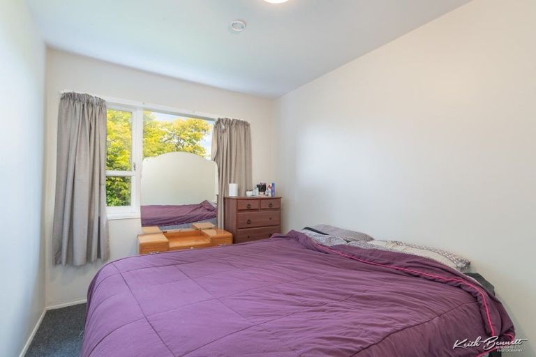 Photo of property in 39 Oakleigh Street, Maungaraki, Lower Hutt, 5010