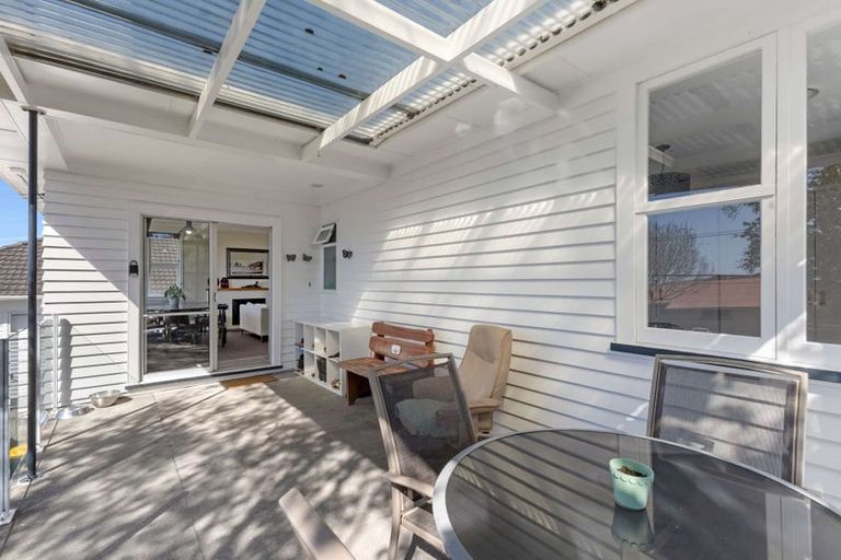 Photo of property in 223 Powderham Street, New Plymouth, 4310