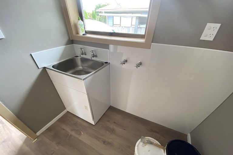 Photo of property in 4 Crescent Court, Melville, Hamilton, 3206