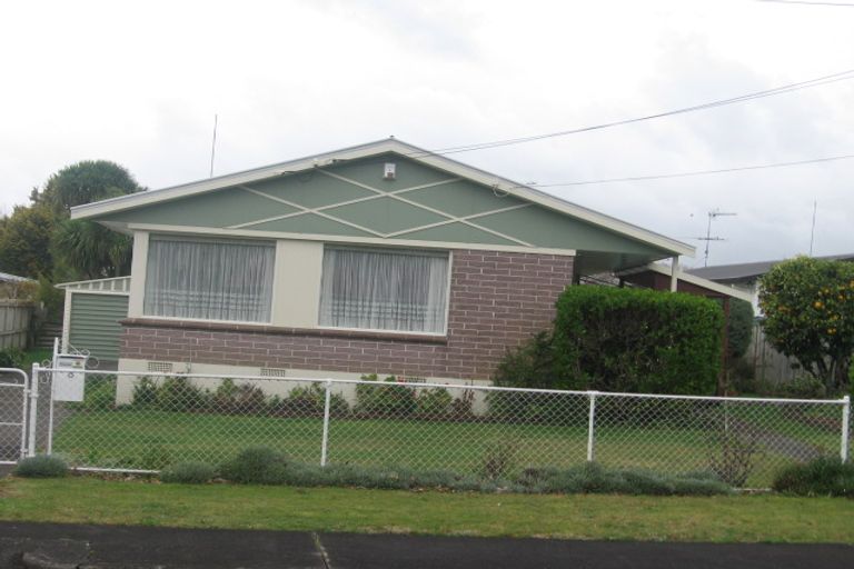 Photo of property in 8 Oregon Place, Papakura, 2110