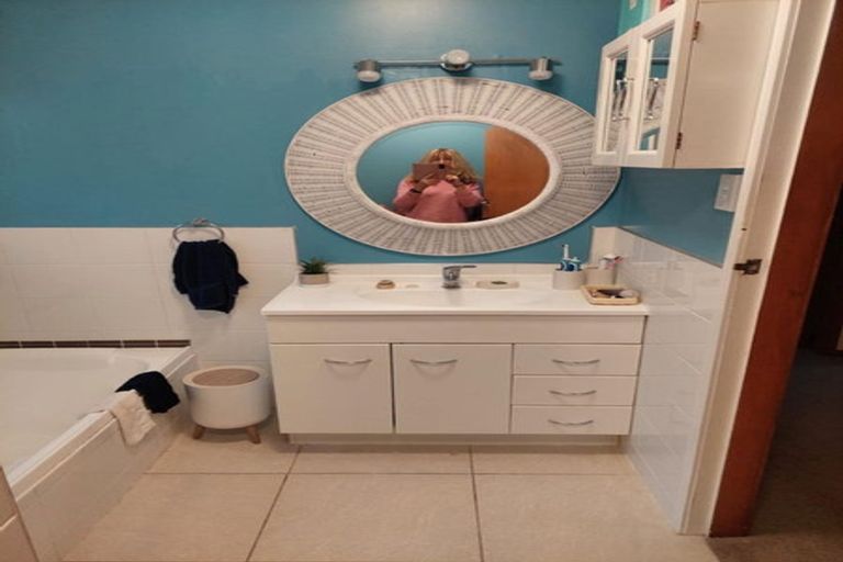 Photo of property in 27 Glen Terrace, Te Puke, 3119