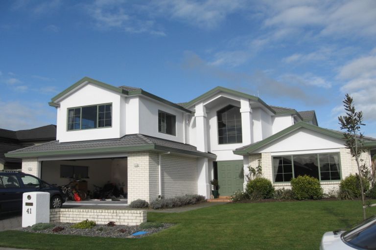 Photo of property in 41 Glen Cree Avenue, Rototuna, Hamilton, 3210