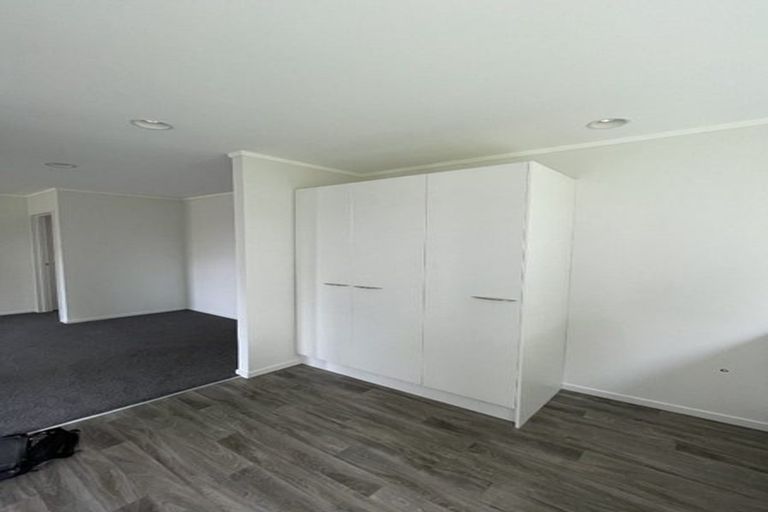 Photo of property in 2/51a Browns Road, Manurewa, Auckland, 2102