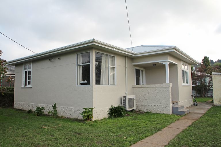 Photo of property in 6 Lea Street, Oamaru North, Oamaru, 9400