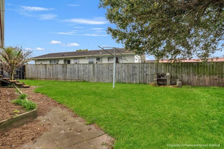 Photo of property in 1/20 Carter Place, Manurewa, Auckland, 2102