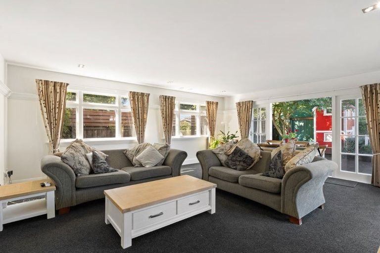 Photo of property in 40 North Parade, Richmond, Christchurch, 8013