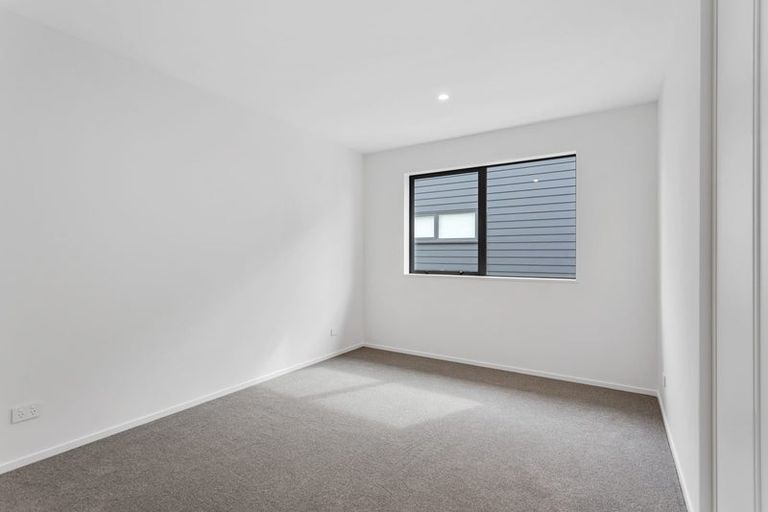 Photo of property in 74 Nganui Avenue, Takanini, Auckland, 2112