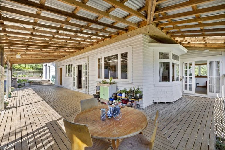 Photo of property in 6 Simon Road, Raglan, 3225