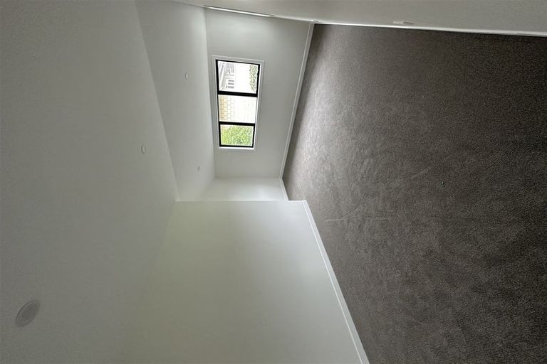 Photo of property in 12a Bluefin Way, West Harbour, Auckland, 0618