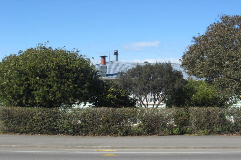 Photo of property in 222 High Street North, Carterton, 5713