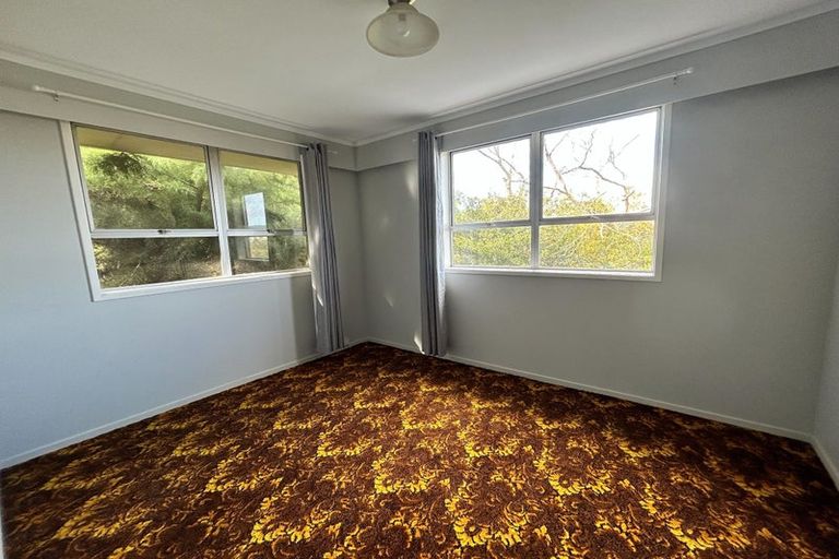 Photo of property in 1/40 Savoy Road, Glen Eden, Auckland, 0602