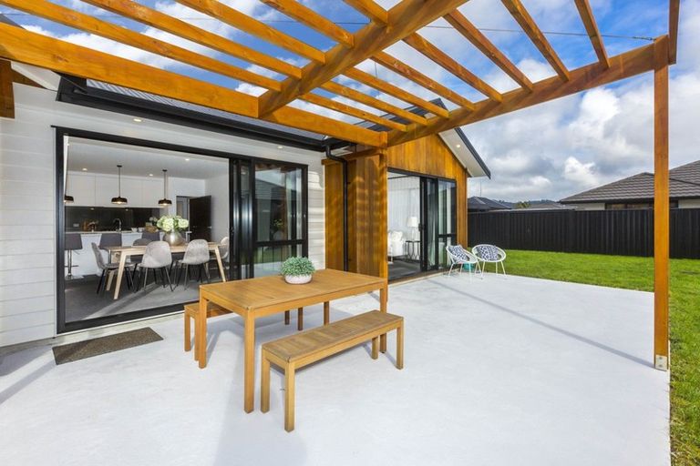 Photo of property in 13 Te Punga Road, Wallaceville, Upper Hutt, 5018