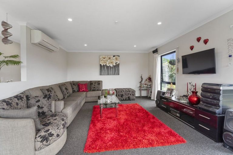 Photo of property in 6 Moy Place, Otaki, 5512