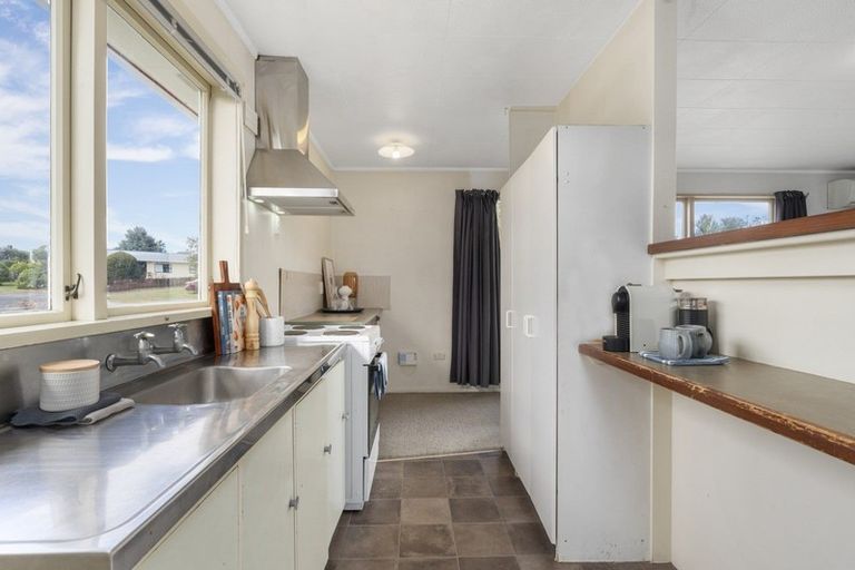 Photo of property in 11a Tobin Place, Richmond Heights, Taupo, 3330