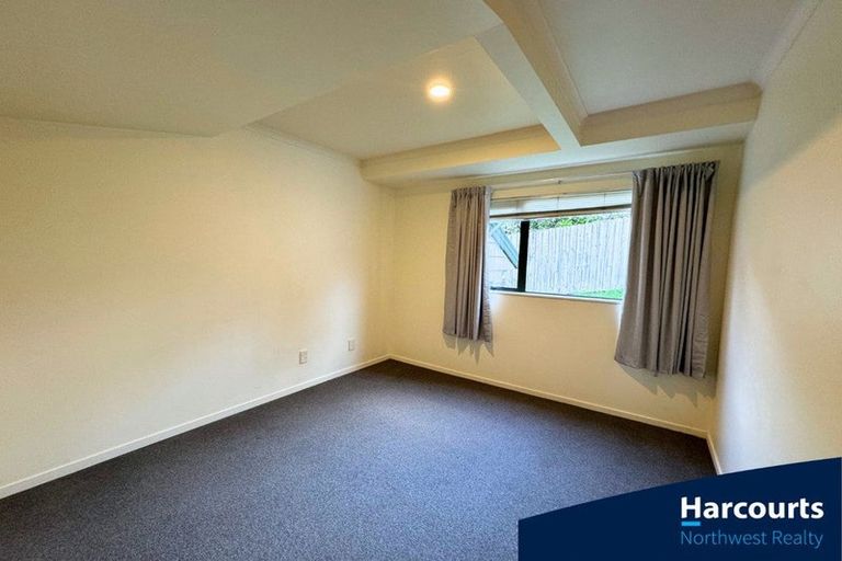 Photo of property in 54 Ian Sage Avenue, Long Bay, Auckland, 0630