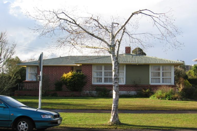 Photo of property in 30 Helena Road, Hillcrest, Hamilton, 3216