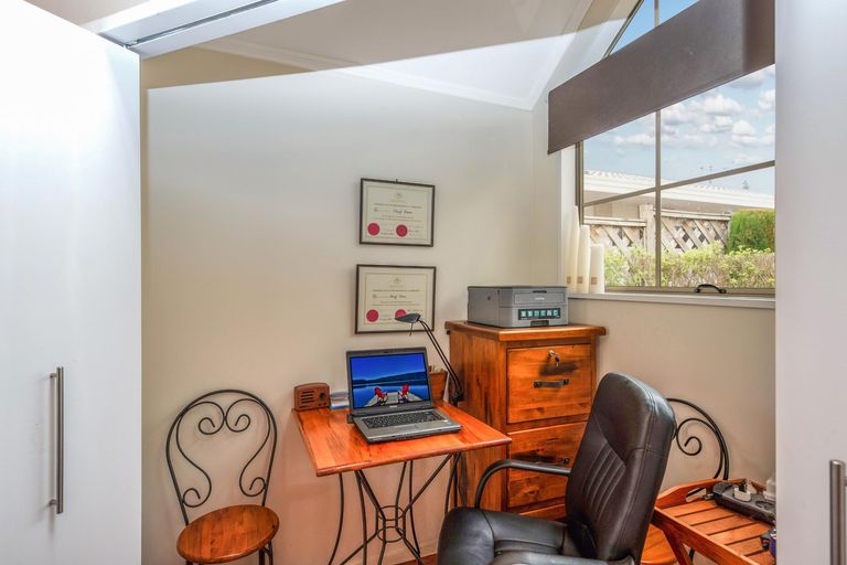 Photo of property in 16 Willow Grove, Morrinsville, 3300