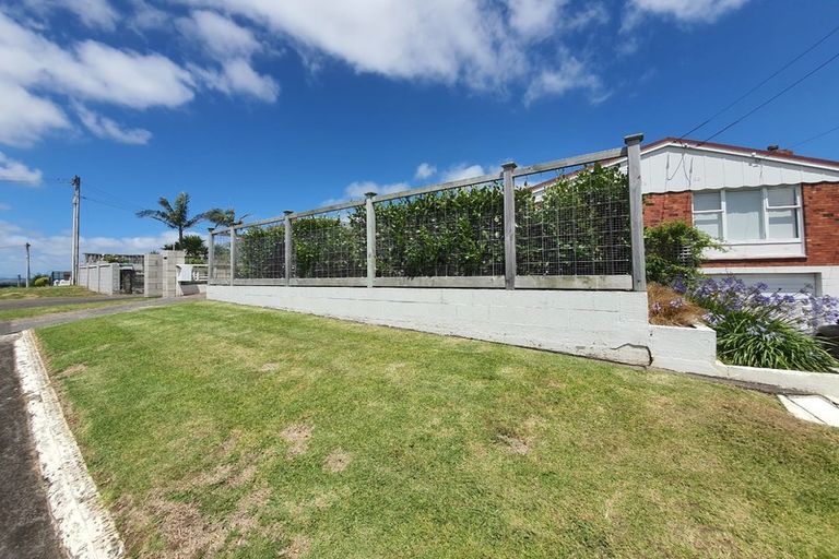 Photo of property in 19 Prangley Avenue, Mangere, Auckland, 2022