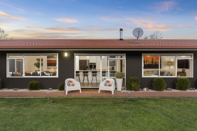 Photo of property in 11 Herbert Drive, Whangamata, 3620