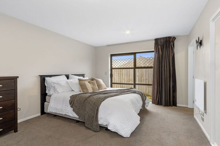 Photo of property in 16a Truman Road, Bryndwr, Christchurch, 8053