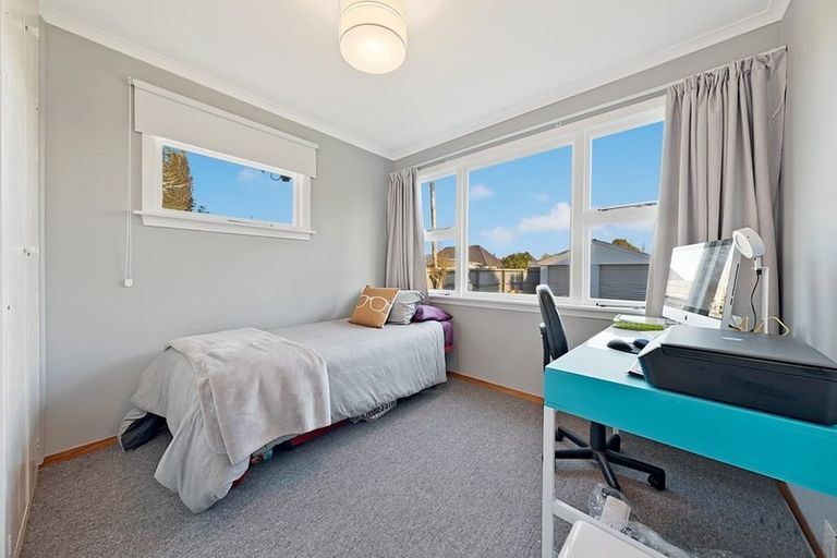 Photo of property in 28 Reynolds Avenue, Bishopdale, Christchurch, 8053