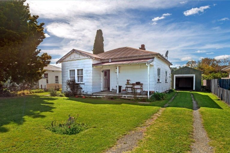 Photo of property in 18 Daphne Street, Outer Kaiti, Gisborne, 4010