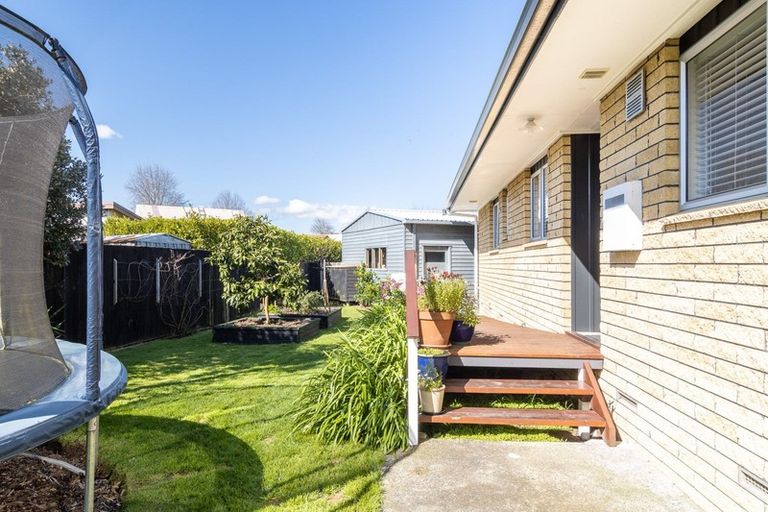 Photo of property in 17 Buckland Place, Cambridge, 3434