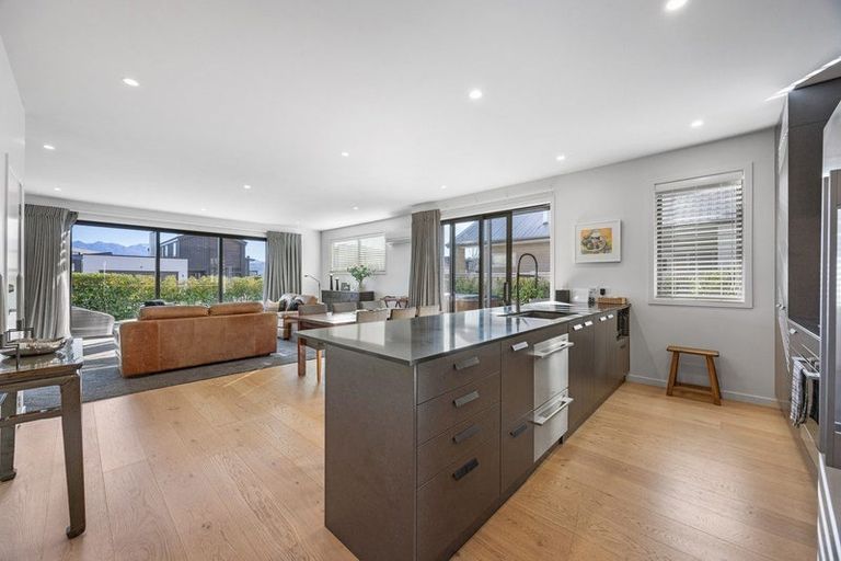 Photo of property in 53 Tenby Street, Wanaka, 9305