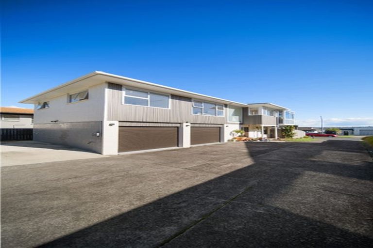 Photo of property in 26b Waller Avenue, Bucklands Beach, Auckland, 2012